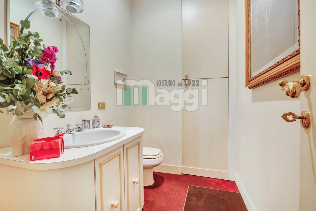 Apartment in Garibaldi - Porta Venezia, Milan, Lombardy 2 - 17471026