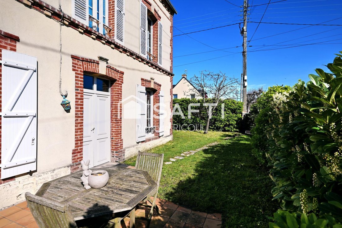 House in Cabourg, Normandy, France 2 - 17420006