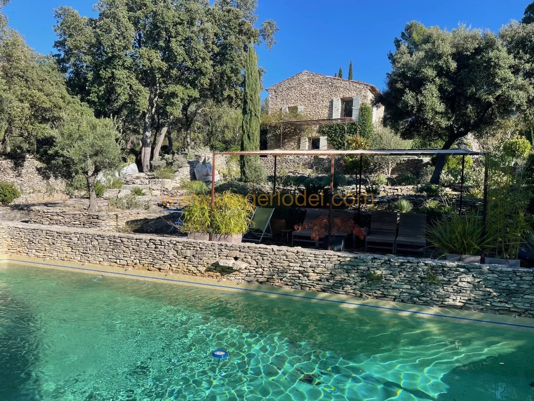 Villa in Saumane-de-Vaucluse, Provence-Alpes-Côte d'Azur, France 2 - 17472186