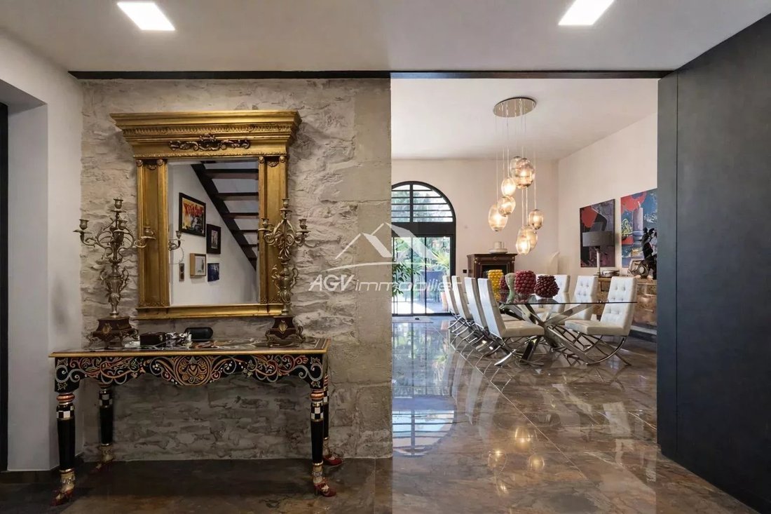 Estate in Capouchiné, Nimes, France 3 - 17470544