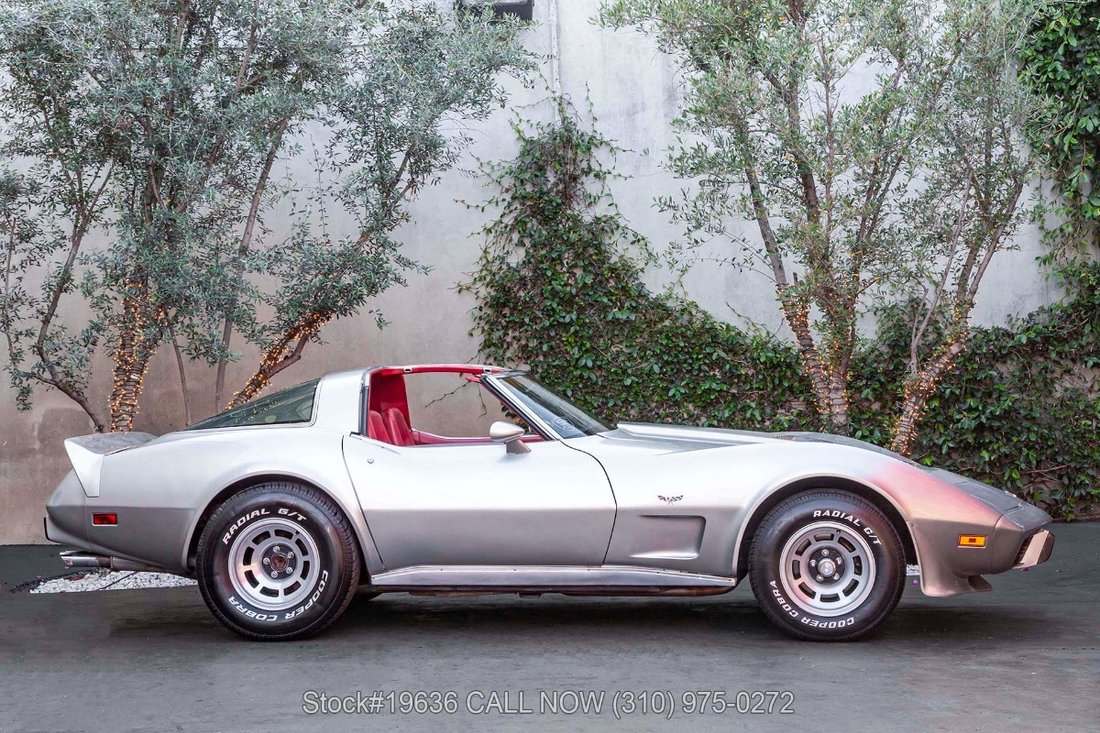 Chevrolet Corvette in Los Angeles, CA 4 - 17471989
