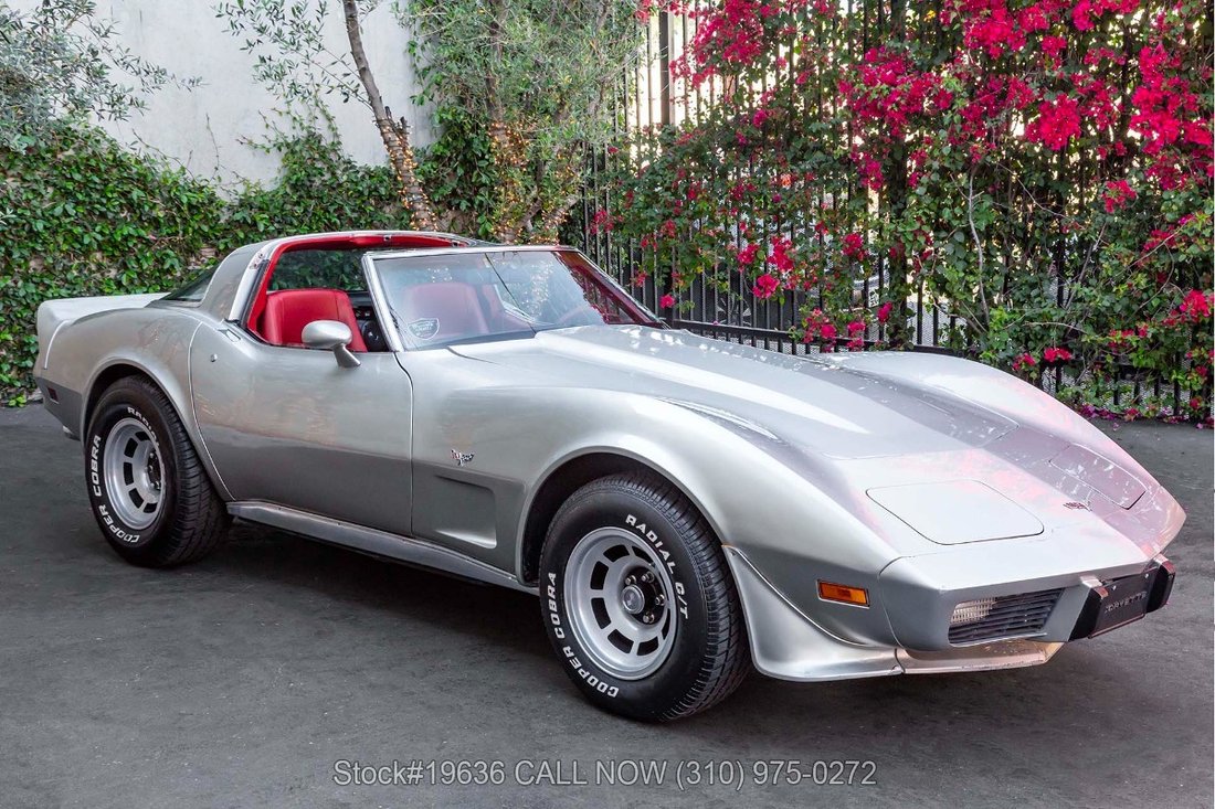 Chevrolet Corvette in Los Angeles, CA 3 - 17471989