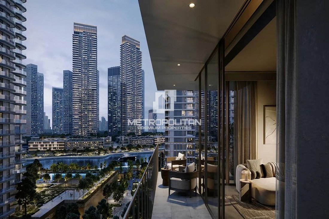Apartment in Dubai Creek Harbour, Dubai, United Arab Emirates 1 - 17472508