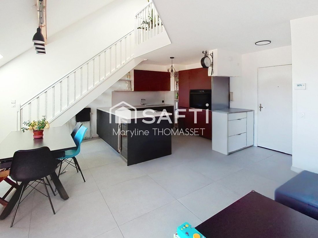 Apartment in Peripherie, Poisy, France 3 - 17445490