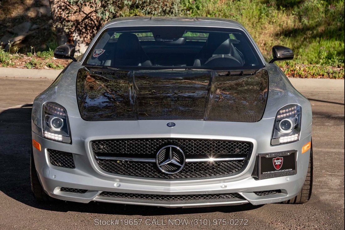 Mercedes-Benz SLS in Los Angeles, CA 4 - 17472003