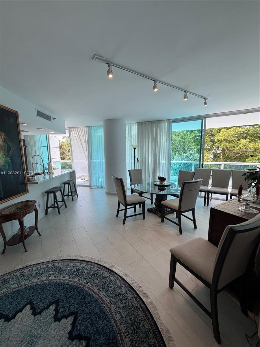 Condo in Miami, Florida, United States 2 - 17470672