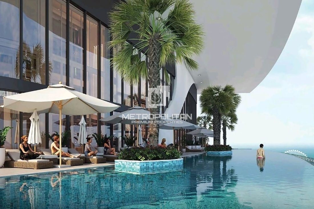 Apartment in Dubai Harbour, Dubai, United Arab Emirates 1 - 17472509