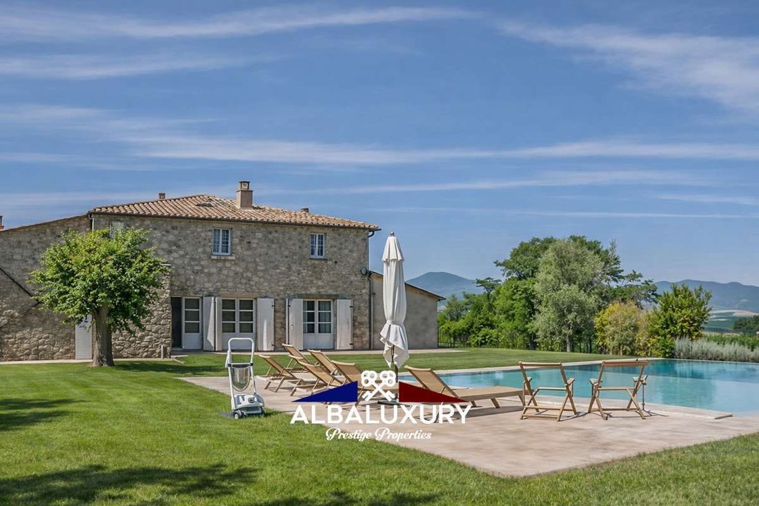 Villa in San Casciano dei Bagni, Tuscany, Italy 3 - 17190149