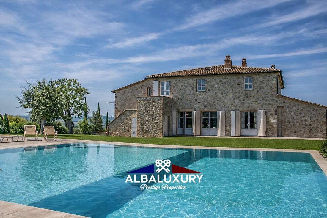 Villa in San Casciano dei Bagni, Tuscany, Italy 1 - 17190149