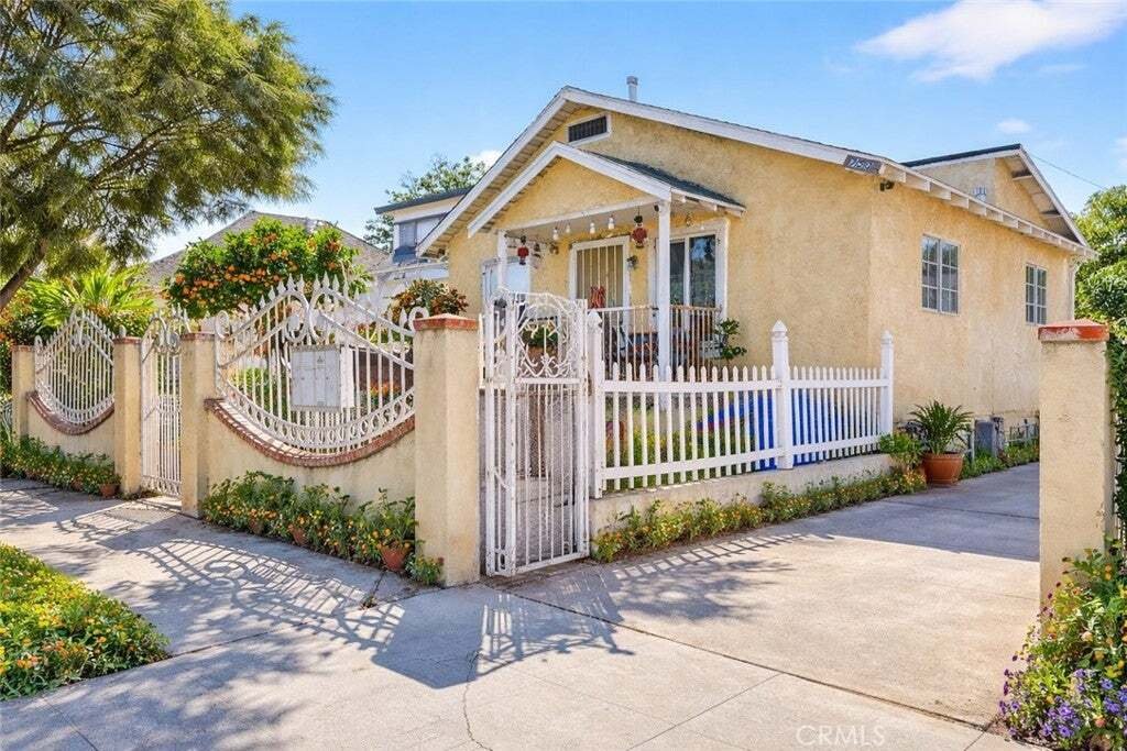 Apartment in Los Angeles, California, United States 1 - 17474974