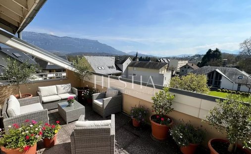Apartment in Le Bourget-du-Lac, Auvergne-Rhône-Alpes, France 1
