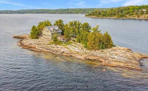 Maison à McDougall, Ontario, Canada 1