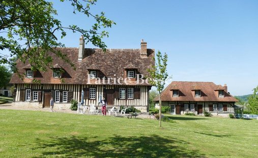 Casa di campagna a Est, Lisieux, Francia 1