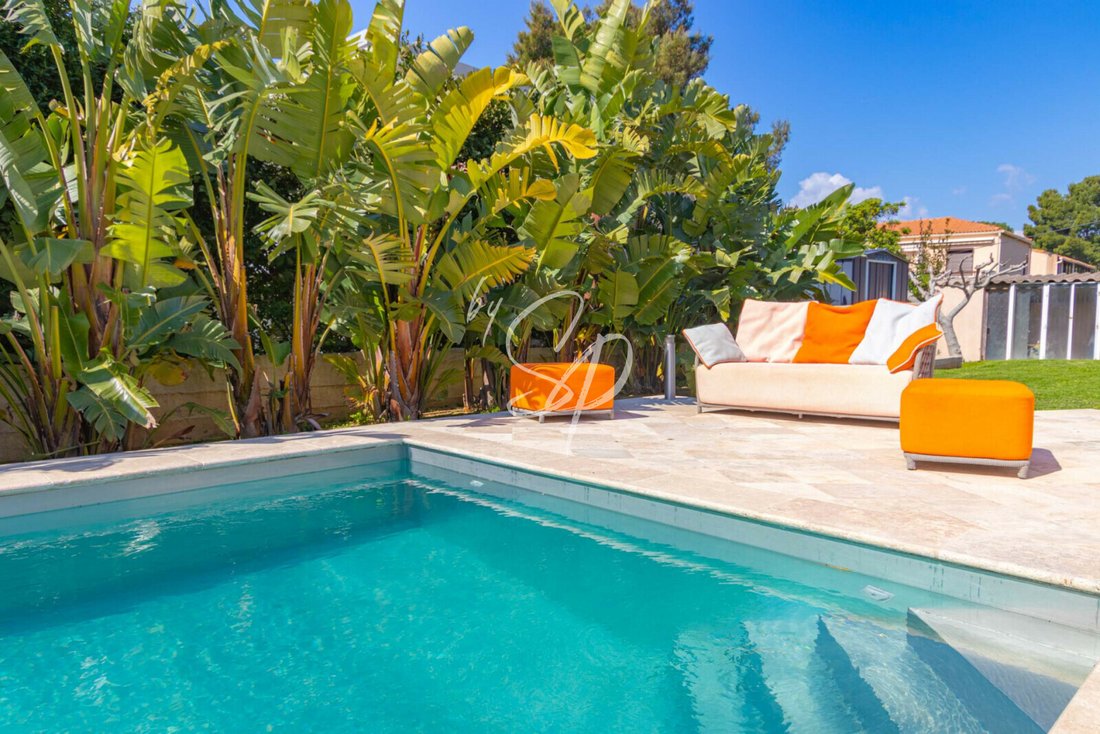 Villa in La Londe-les-Maures, Provence-Alpes-Côte d'Azur, France 5 - 17473845