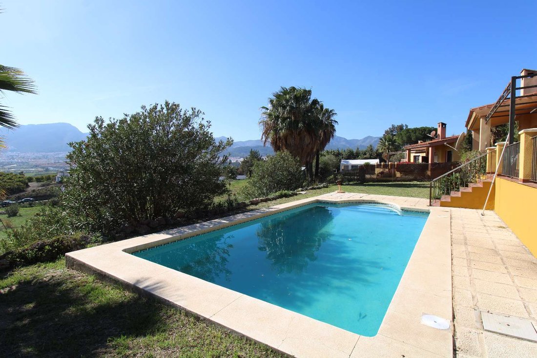 Villa in Alhaurin de la Torre, Andalusia, Spain 3 - 17473918