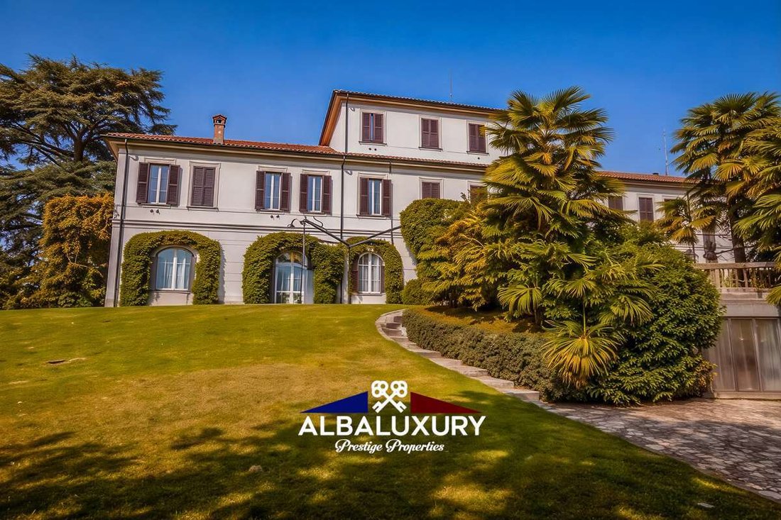 Villa in Figino Serenza, Lombardy, Italy 3 - 17473922