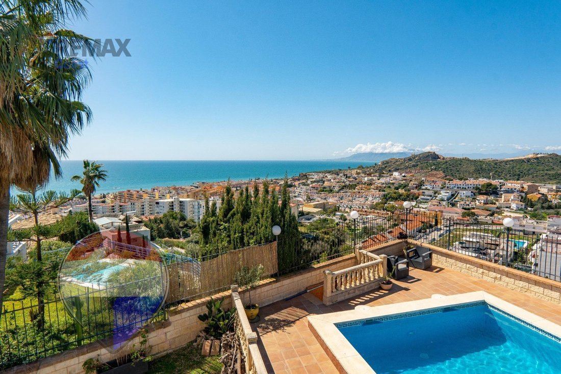 Villa in Rincon de la Victoria, Andalusia, Spain 1 - 17472909