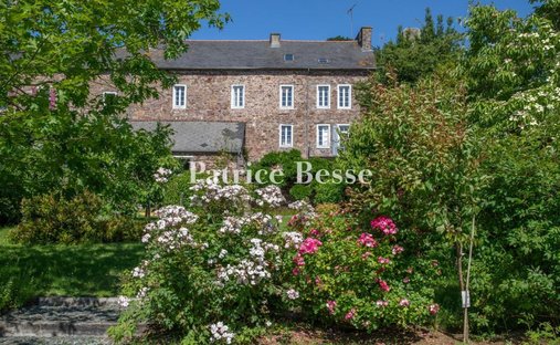 House in Pontrieux, Brittany, France 1