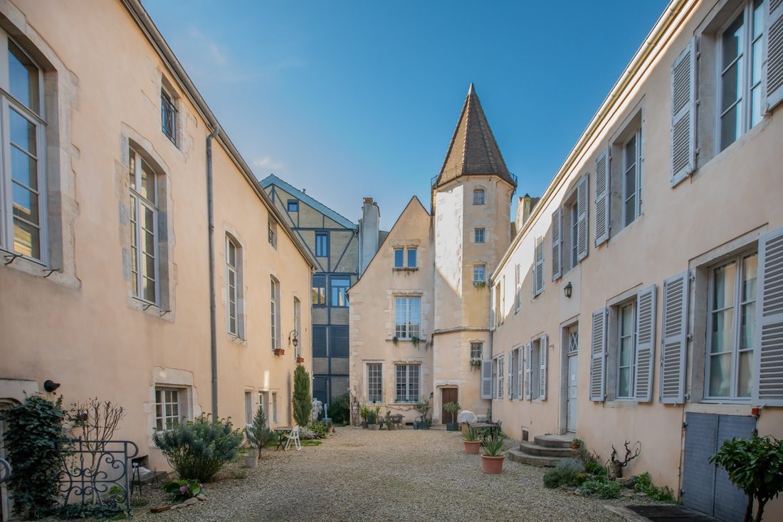 Apartment in Blanches Fleurs, Beaune, France 1 - 17378117