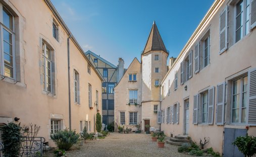 Wohnung in Blanches Fleurs, Beaune, Frankreich 1