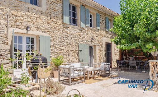 Country House in Le Castellet, Provence-Alpes-Côte d'Azur, France 1
