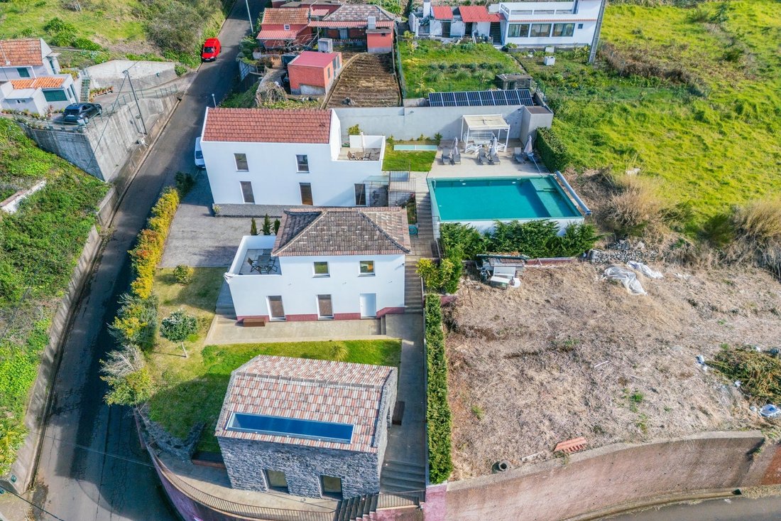 Farm Ranch in Estreito da Calheta, Madeira, Portugal 2 - 17475625
