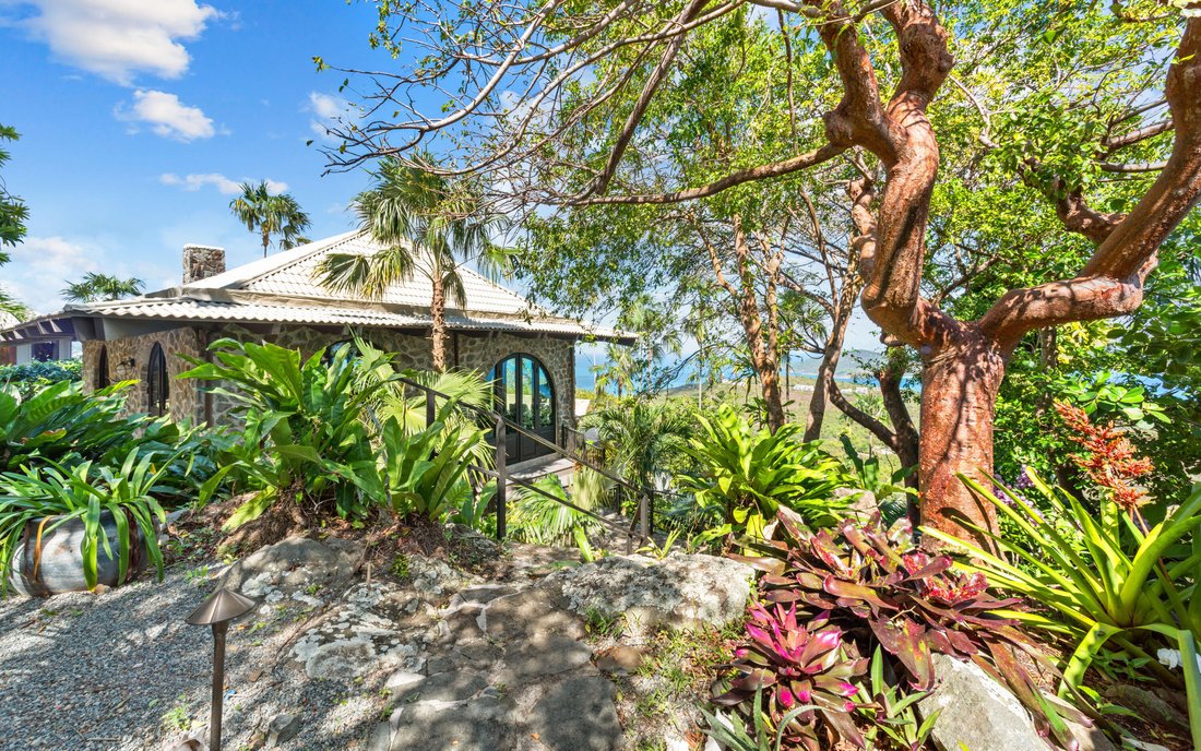 House in Anna's Retreat, St. Thomas, U.S. Virgin Islands 4 - 17475091