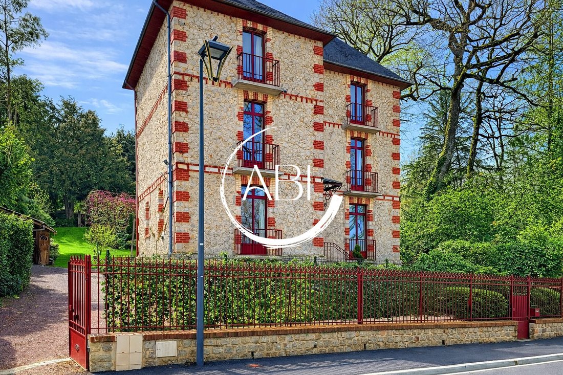 Villa in Bagnoles-de-l'Orne-Normandie, Normandy, France 1 - 17475582