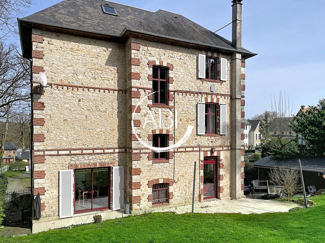 Villa in Bagnoles-de-l'Orne-Normandie, Normandy, France 2 - 17475582
