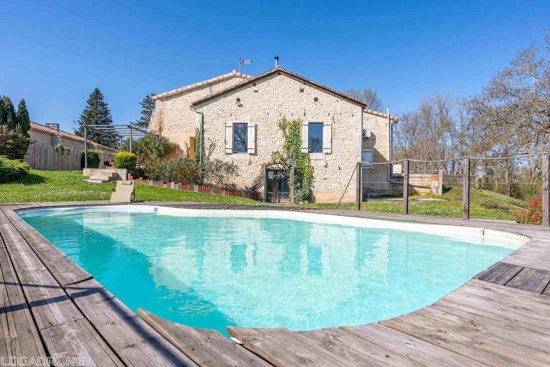 House in Saint-Perdoux, Nouvelle-Aquitaine, France 1 - 17456405