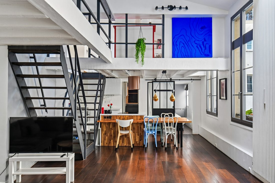 Apartment in Saint Gervais, Paris 4e Arrondissement, Paris 1 - 17475641