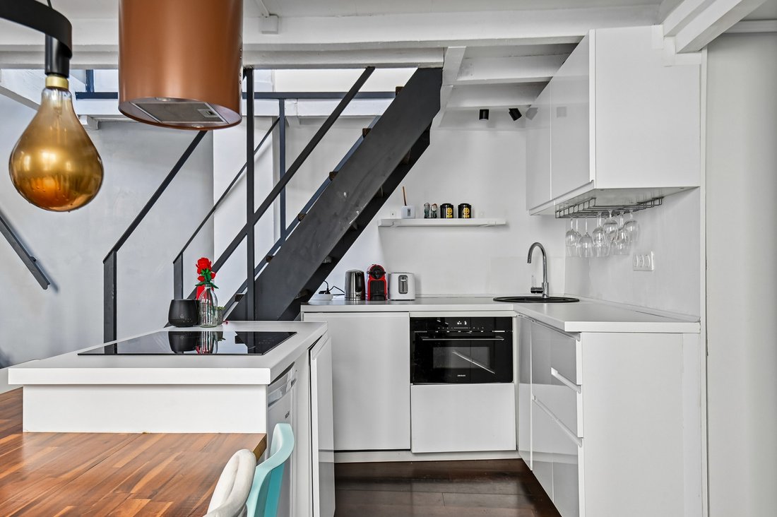 Apartment in Saint Gervais, Paris 4e Arrondissement, Paris 4 - 17475641