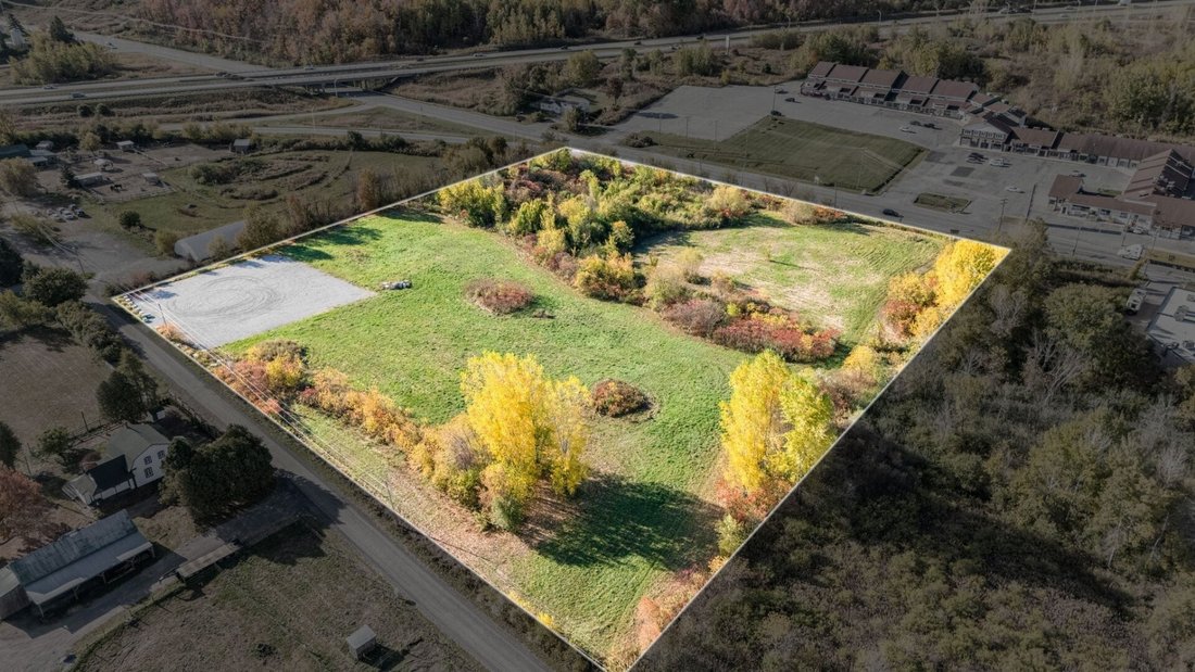 Land in Vaudreuil-Dorion, Quebec, Canada 1 - 17475191
