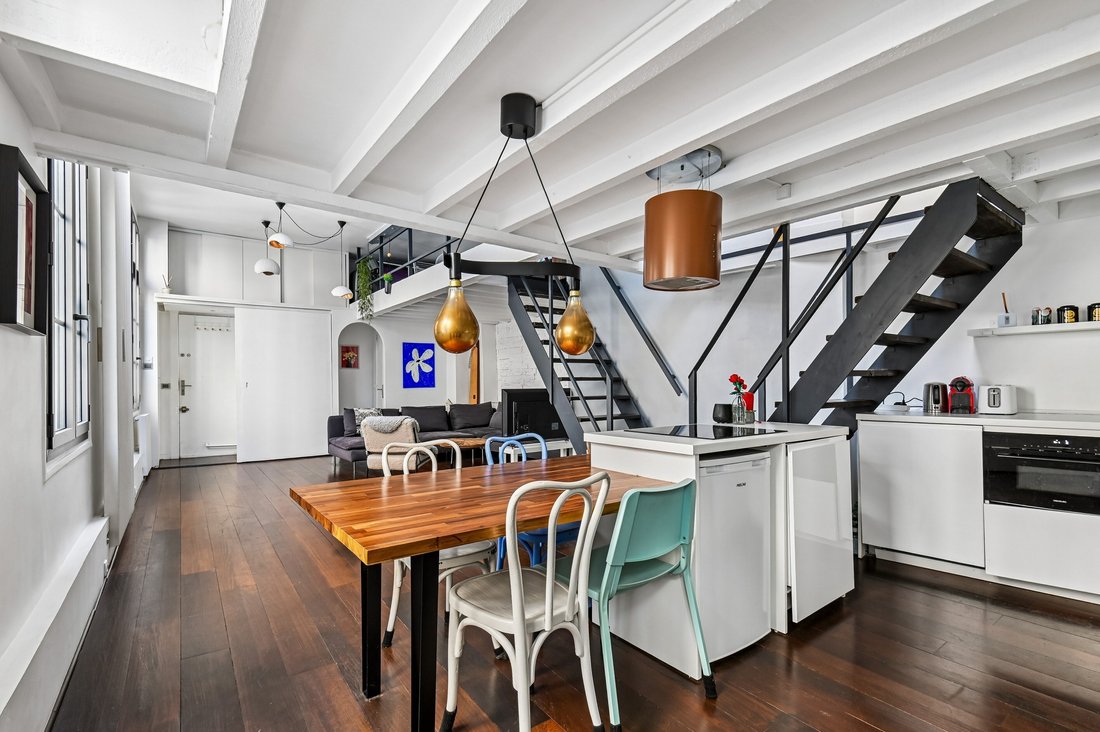 Apartment in Saint Gervais, Paris 4e Arrondissement, Paris 3 - 17475641
