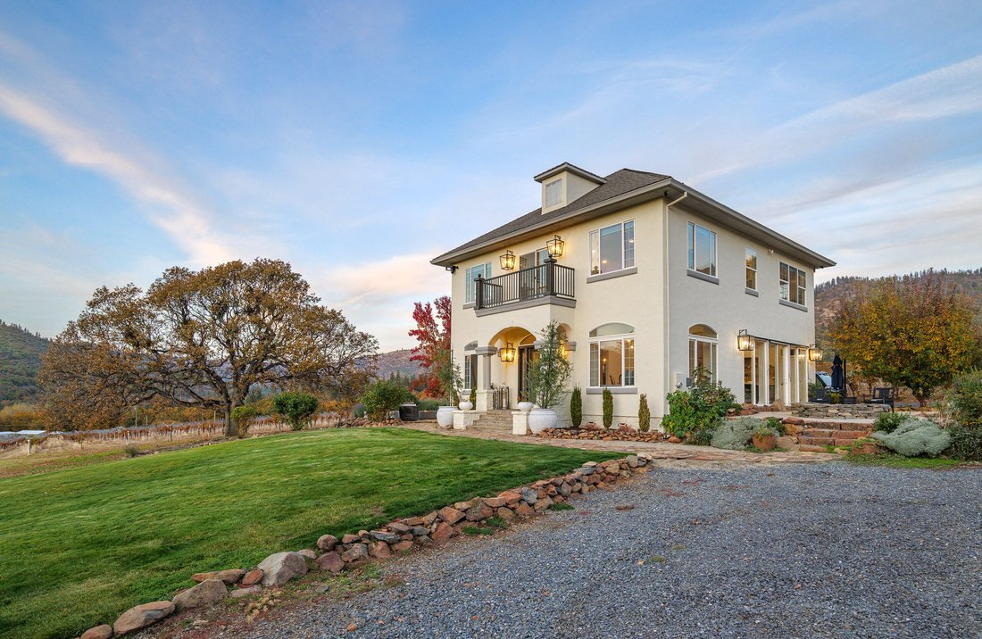 House in Applegate, Oregon, United States 3 - 17475469