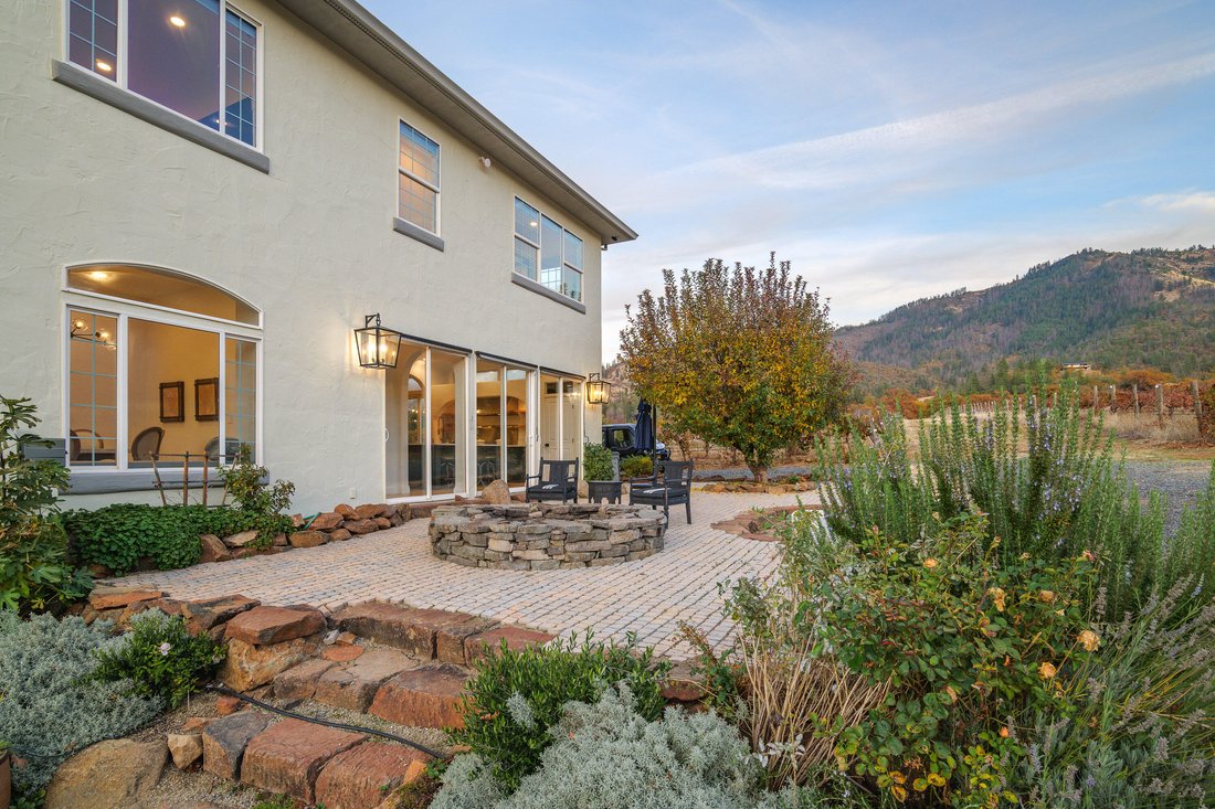 House in Applegate, Oregon, United States 5 - 17475469