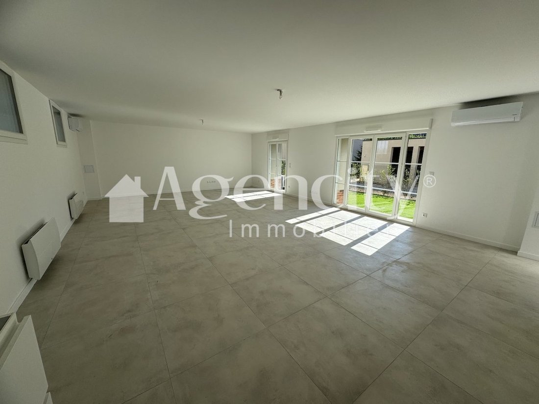 House in Centre Ville Sud Ouest, Bussy-Saint-Georges, France 3 - 17475530
