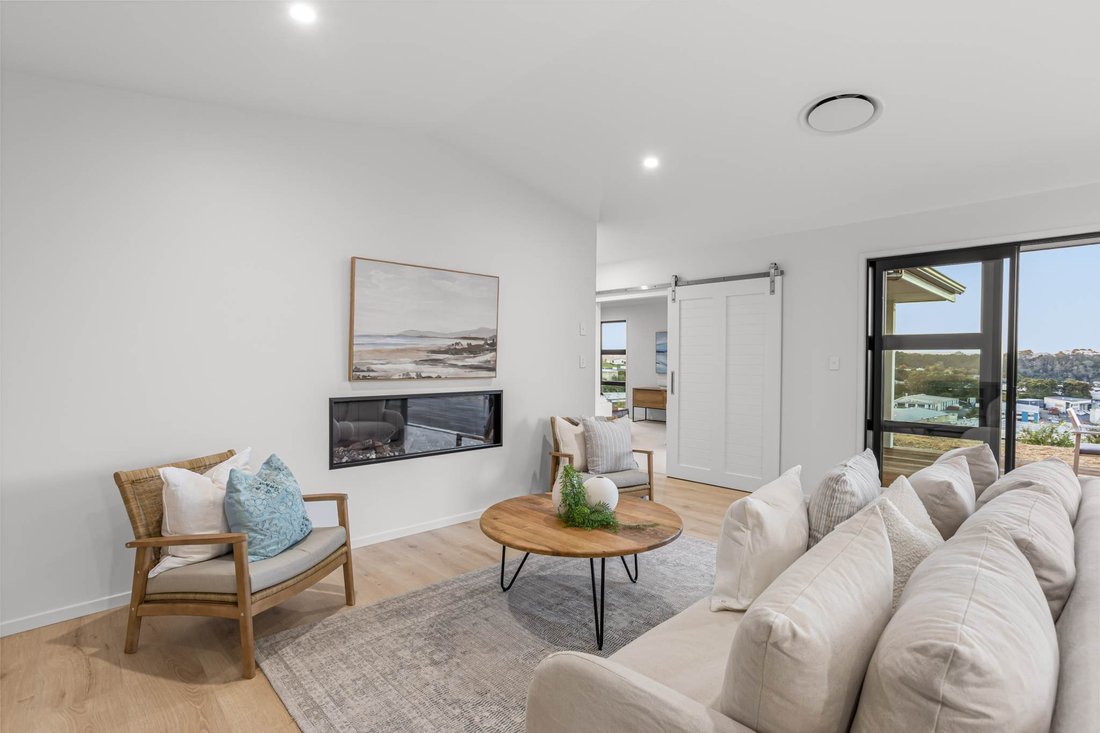 House in Stillwater, Auckland, New Zealand 5 - 17475365