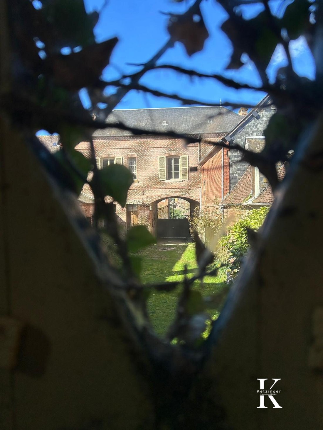 House in Gerberoy, Hauts-de-France, France 4 - 17475655