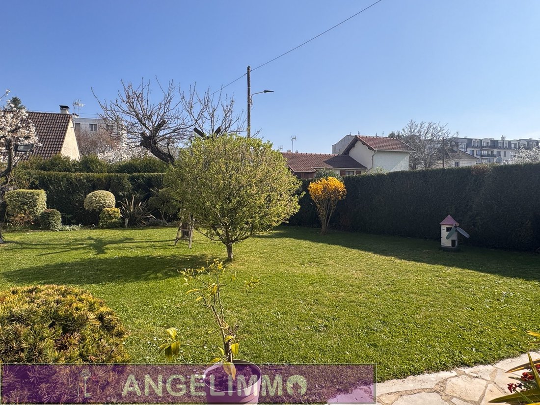 Casa en Franconville, Isla de Francia, Francia 3 - 17475591