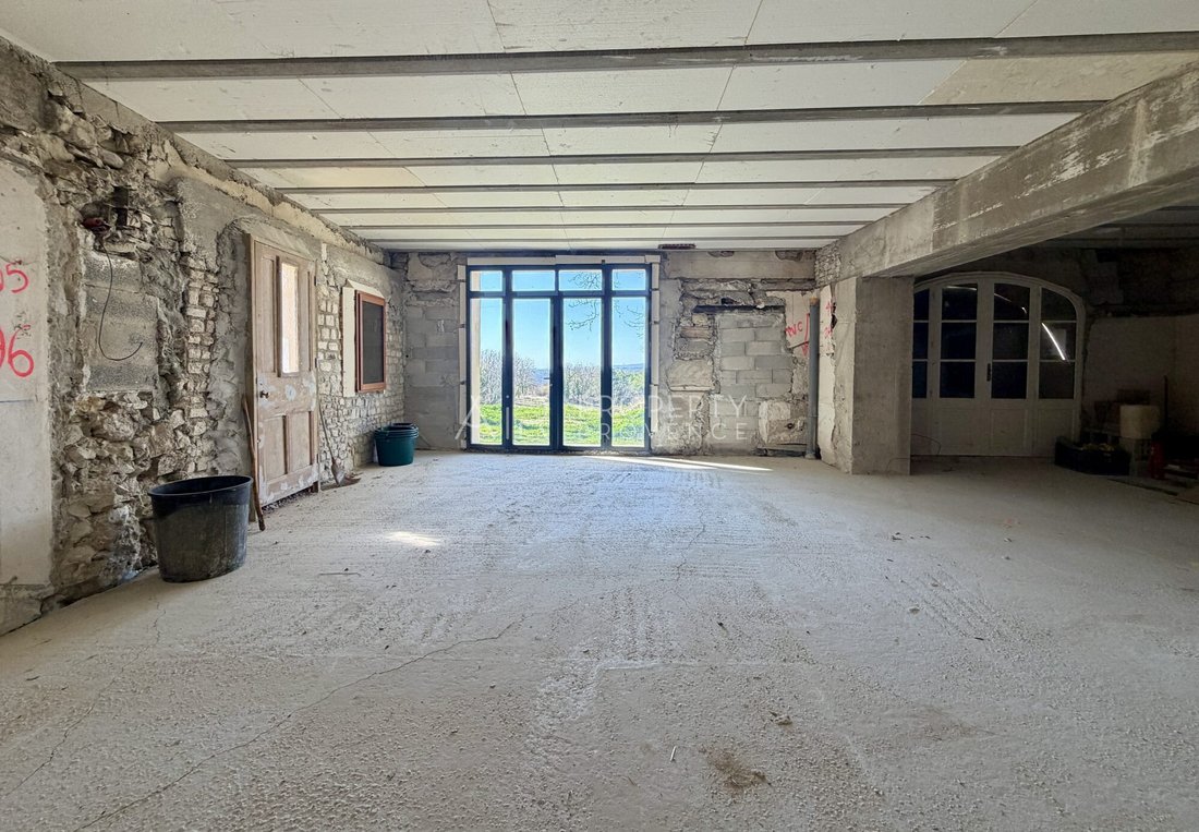Casa de Campo en Caseneuve, Provenza-Alpes-Costa Azul, Francia 5 - 17475465