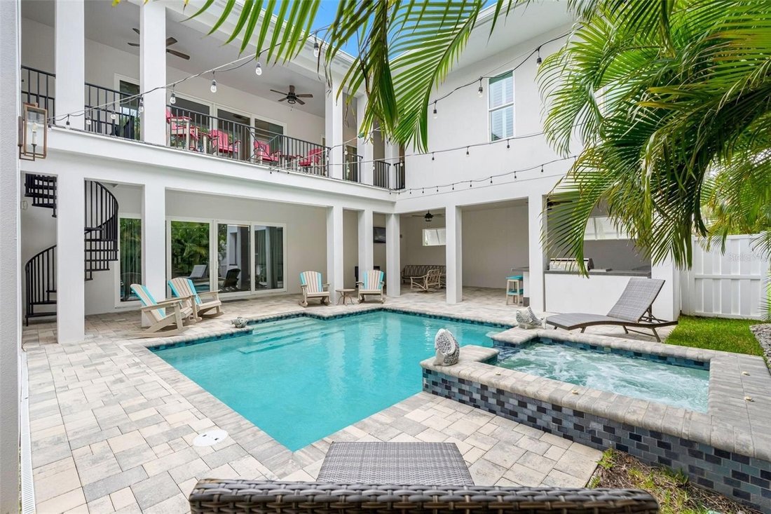 House in Madeira Beach, Florida, United States 2 - 17475327