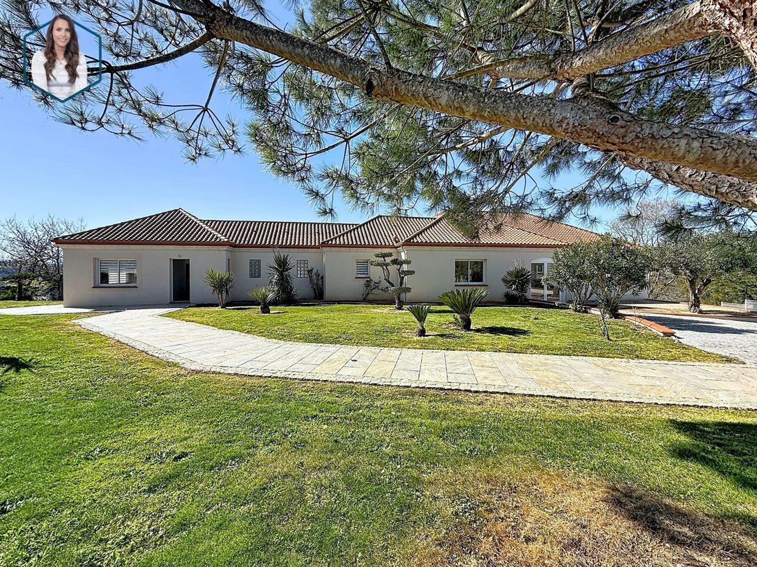 Villa in Nord Est, Jurançon, France 1 - 17475492