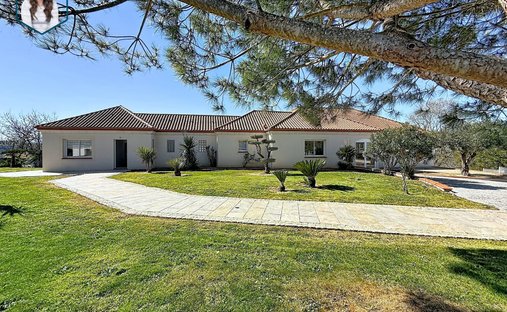 Villa in Nord Est, Jurançon, France 1