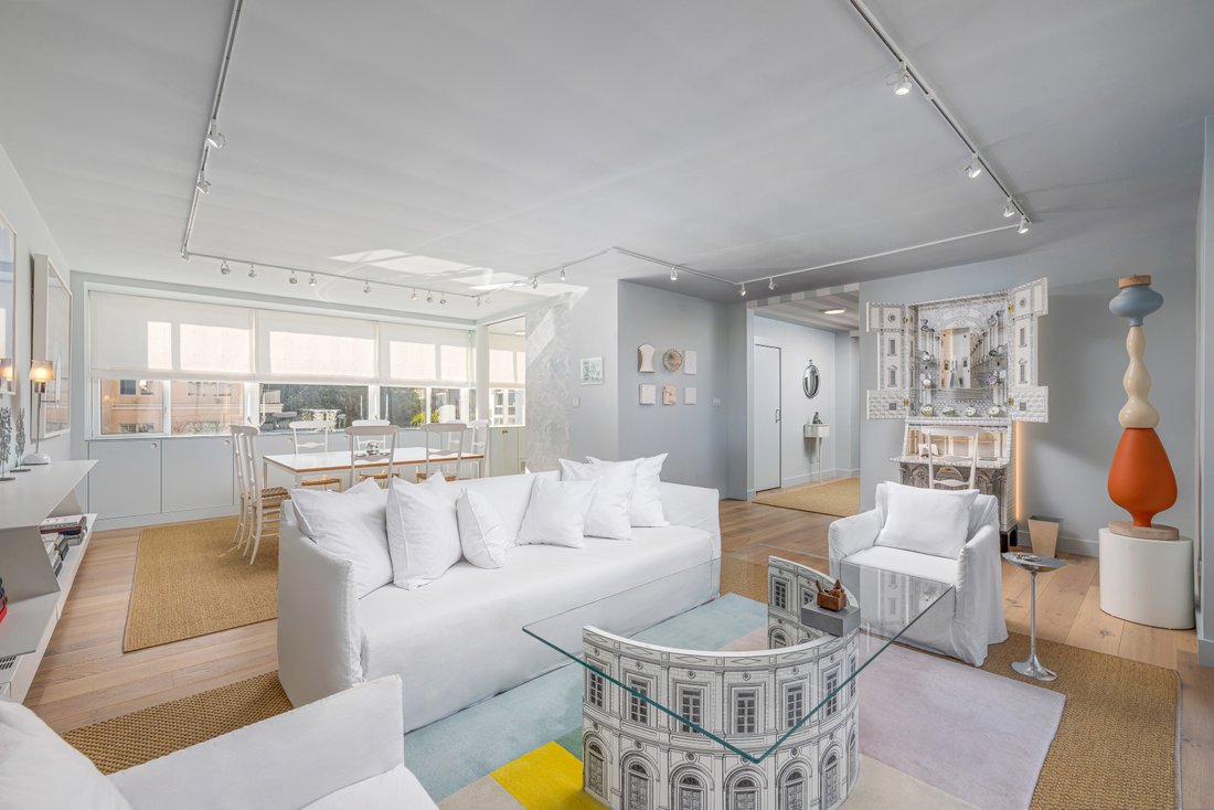 Co Op in San Francisco, California, United States 1 - 17475732
