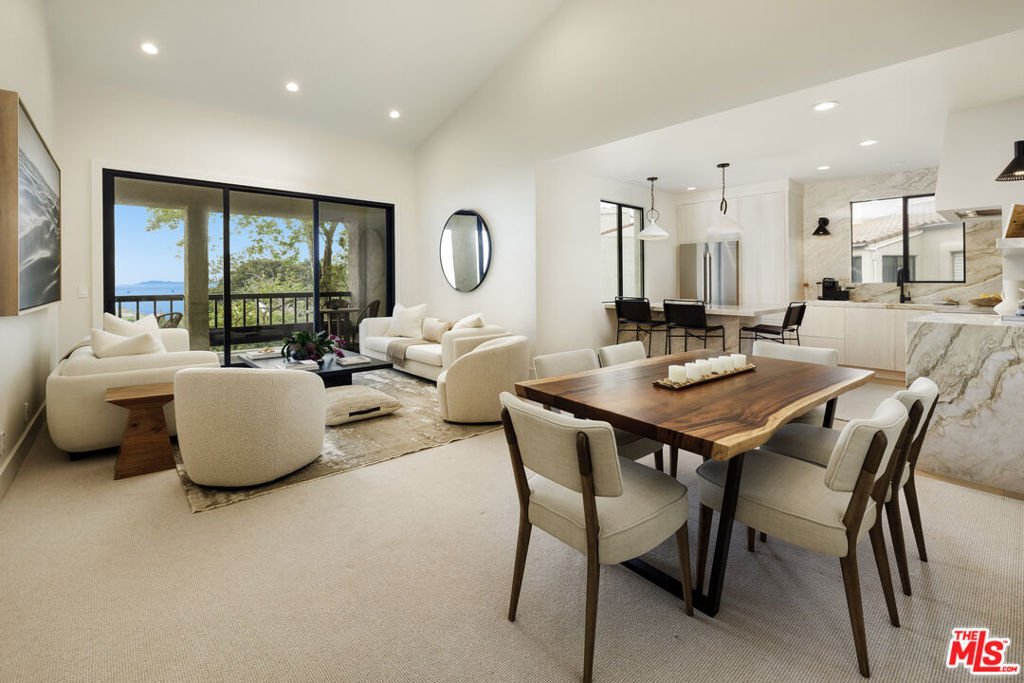 Condo in Montecito, California, United States 5 - 17350039