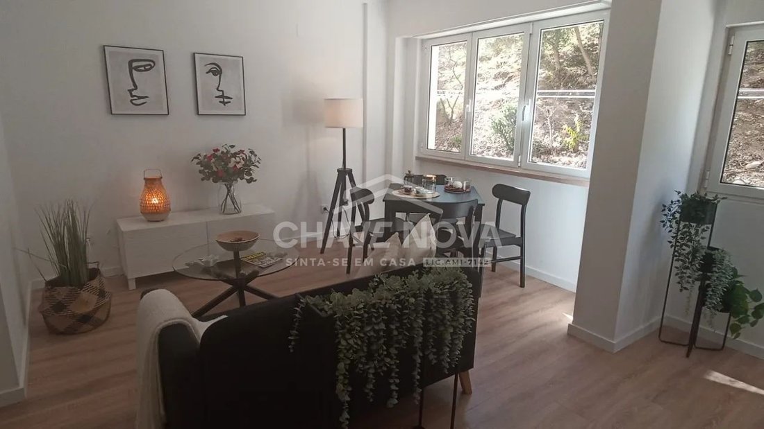 Apartment in Avenidas Novas, Lisbon, Portugal 3 - 17476111