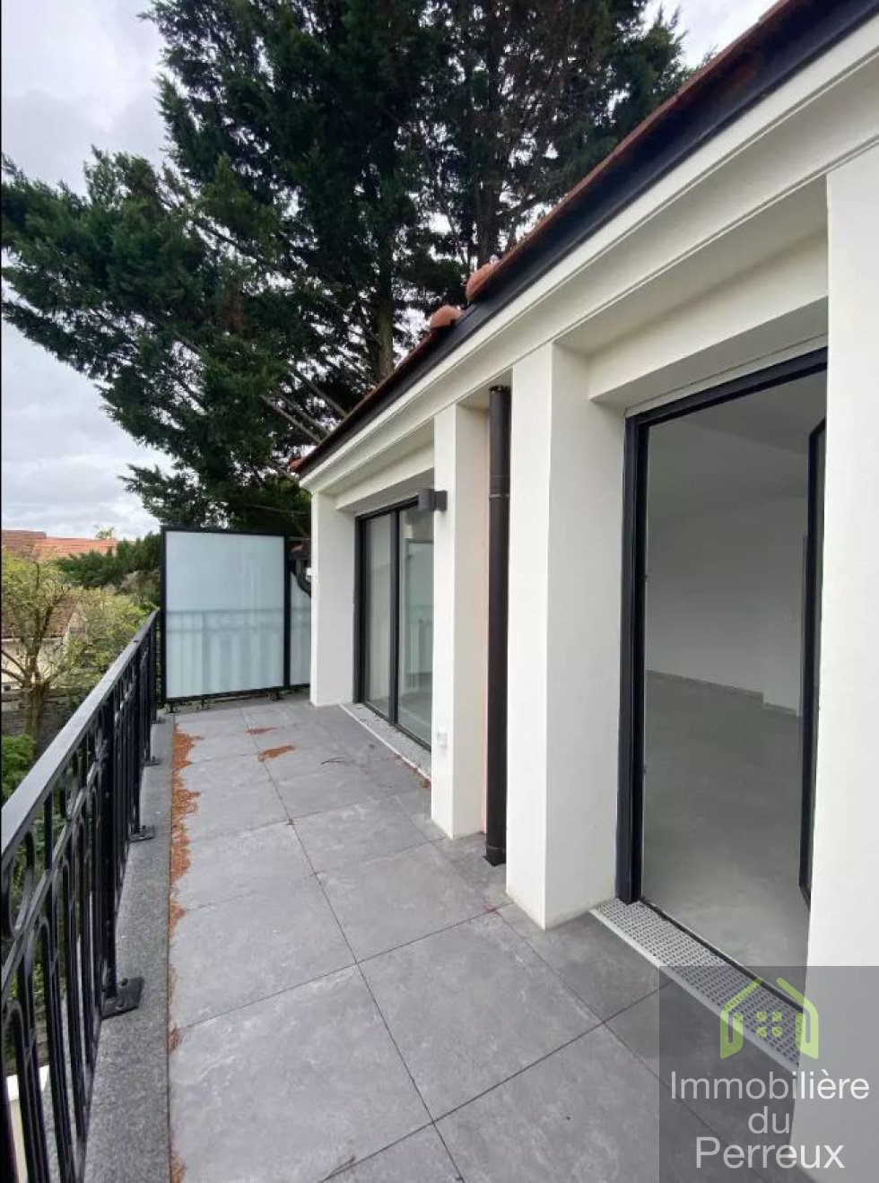 Apartment in Ledru Rollin, Le Perreux-sur-Marne, France 4 - 16073875