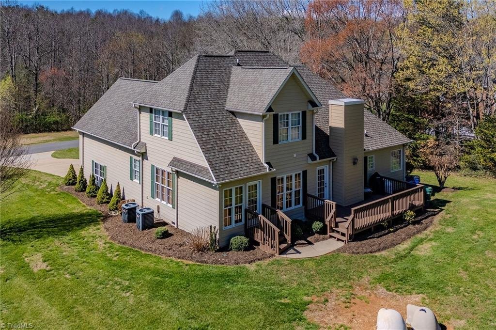 House in Mount Airy, North Carolina, United States 4 - 17475970