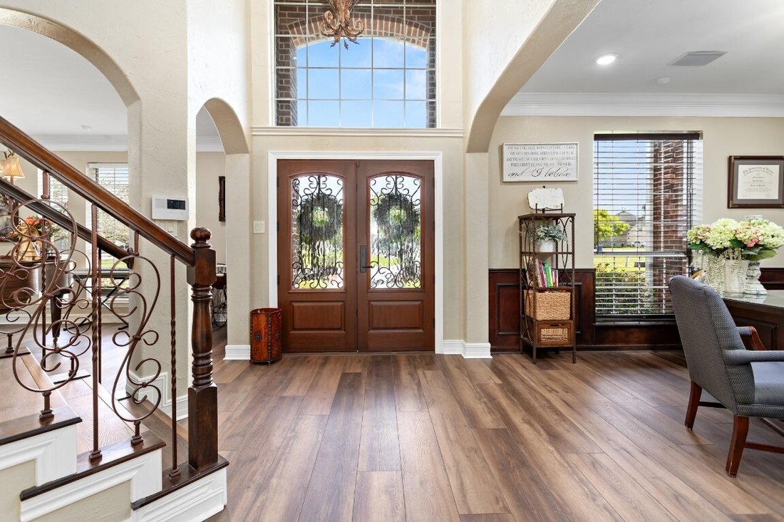 House in Central Gardens, Texas, United States 4 - 17475977